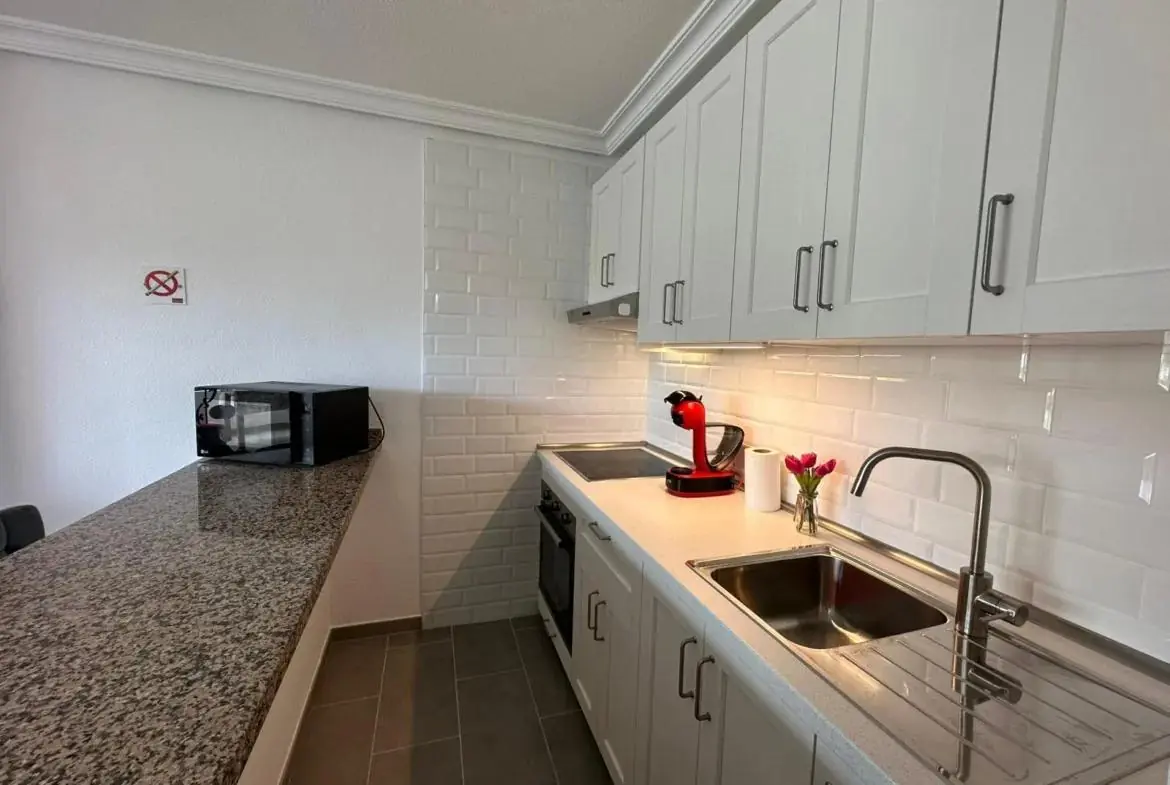 Apartment with pool view in Parque Albatros, Golf del Sur – 3