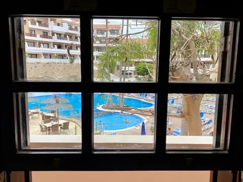 Investment Unit with 2-Bedrooms Conversion Potential – Parque Albatros – 4