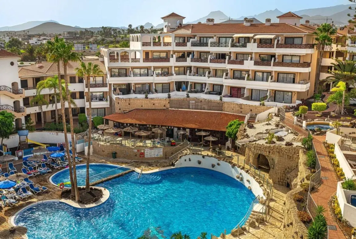 Two Connected Apartments with Ocean Views – Park Albatros, Tenerife