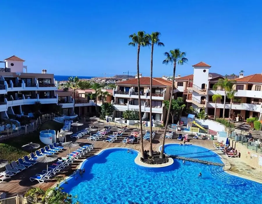 1-Bedroom Apartment with Terrace & Pool View – Park Albatros, Tenerife