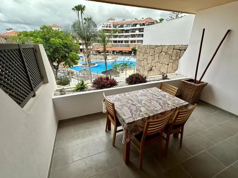 Apartment with pool view in Parque Albatros, Golf del Sur – 5