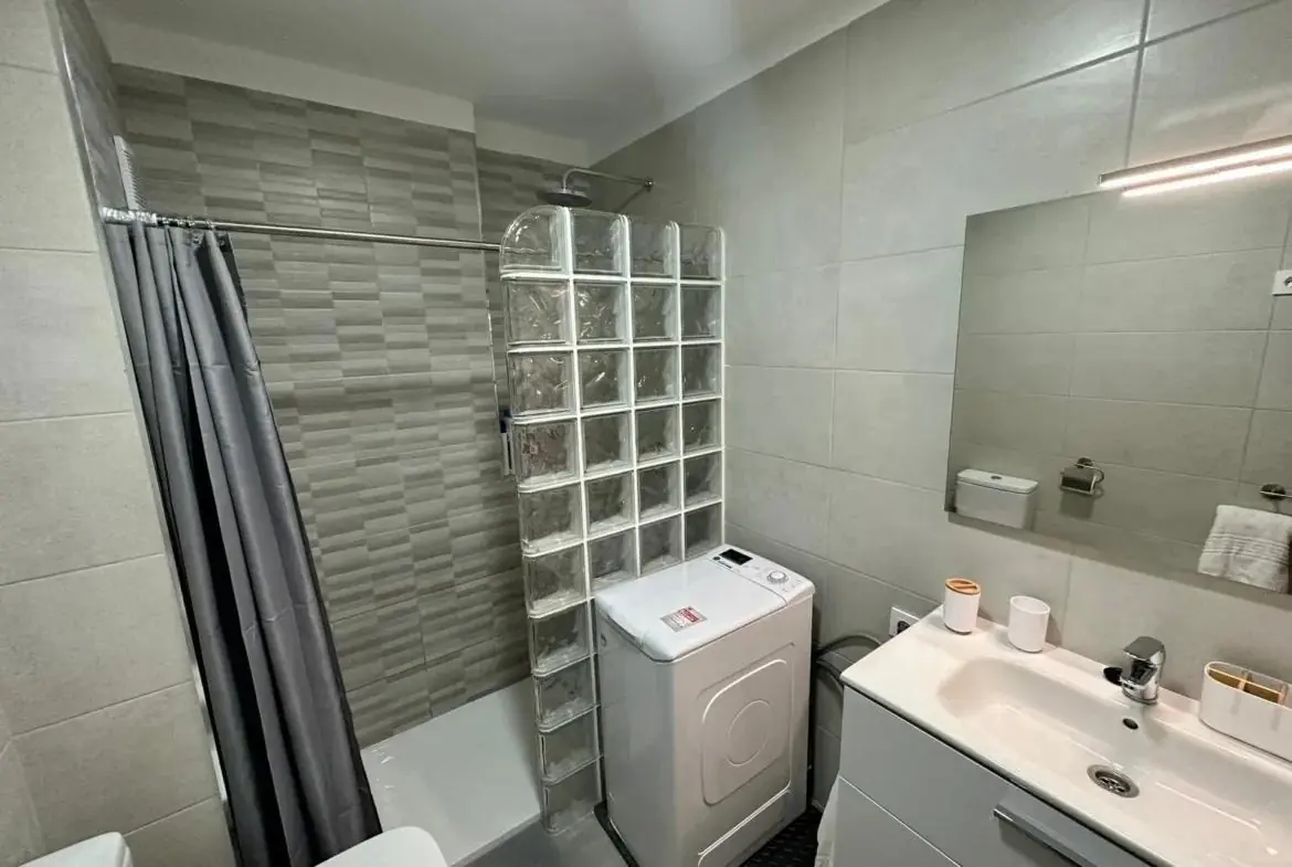 Apartment with pool view in Parque Albatros, Golf del Sur – 7